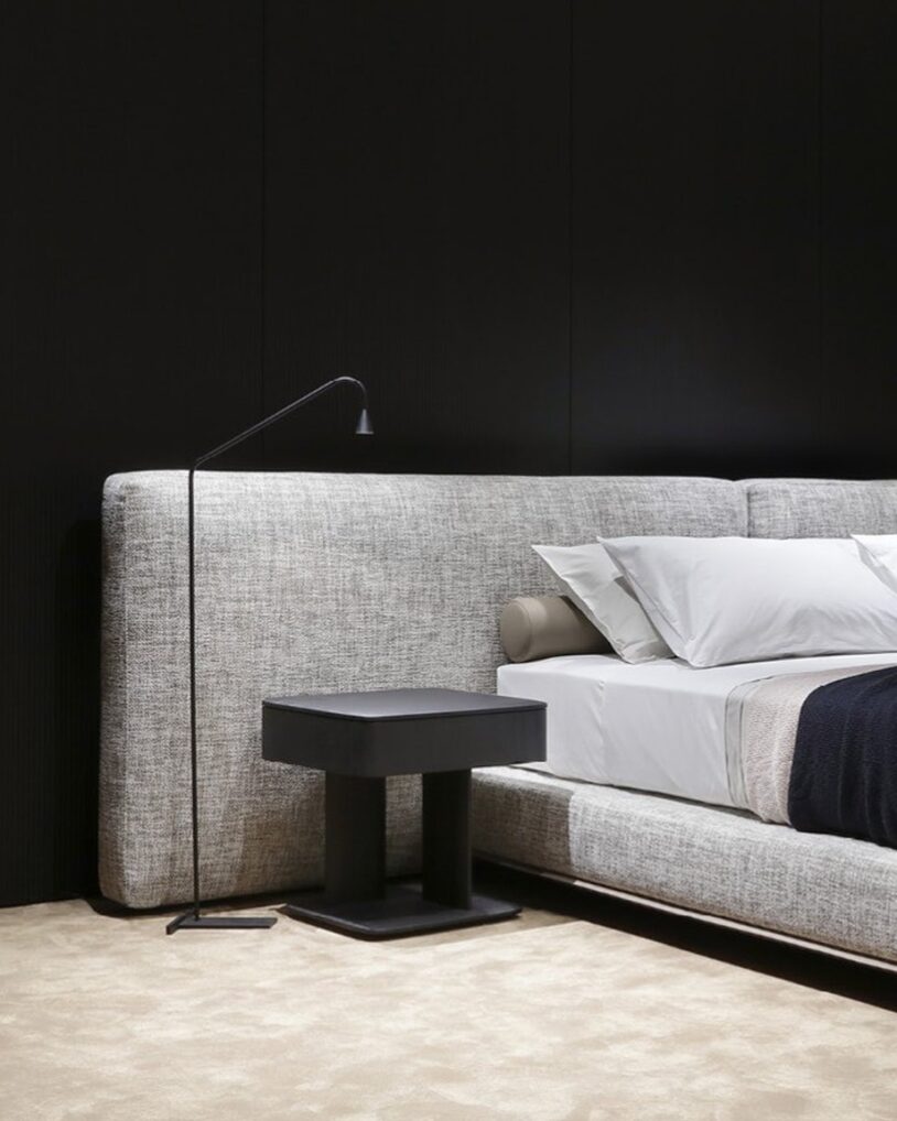 Poliform Brera nachtkastjes bij Nuances Leuven – design nachtkastjes in spessart eik of zwart iepenhout, ontwerp Jean-Marie Massaud